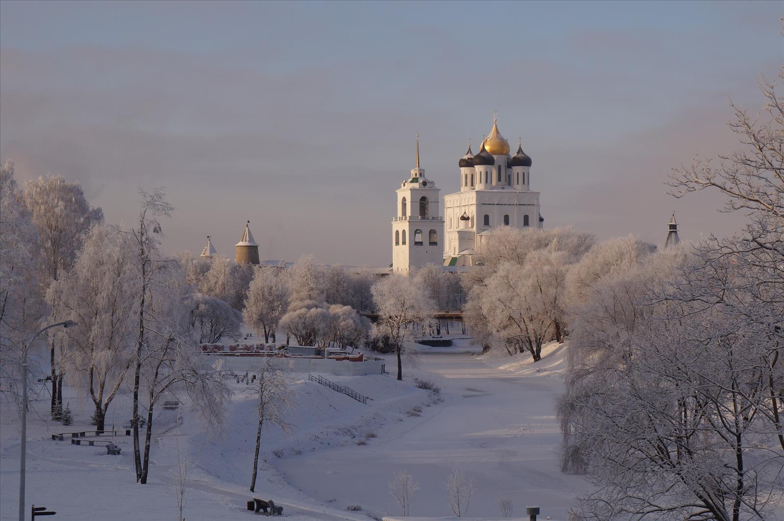 Псков, день второй, и Псково-Печёрский монастырь