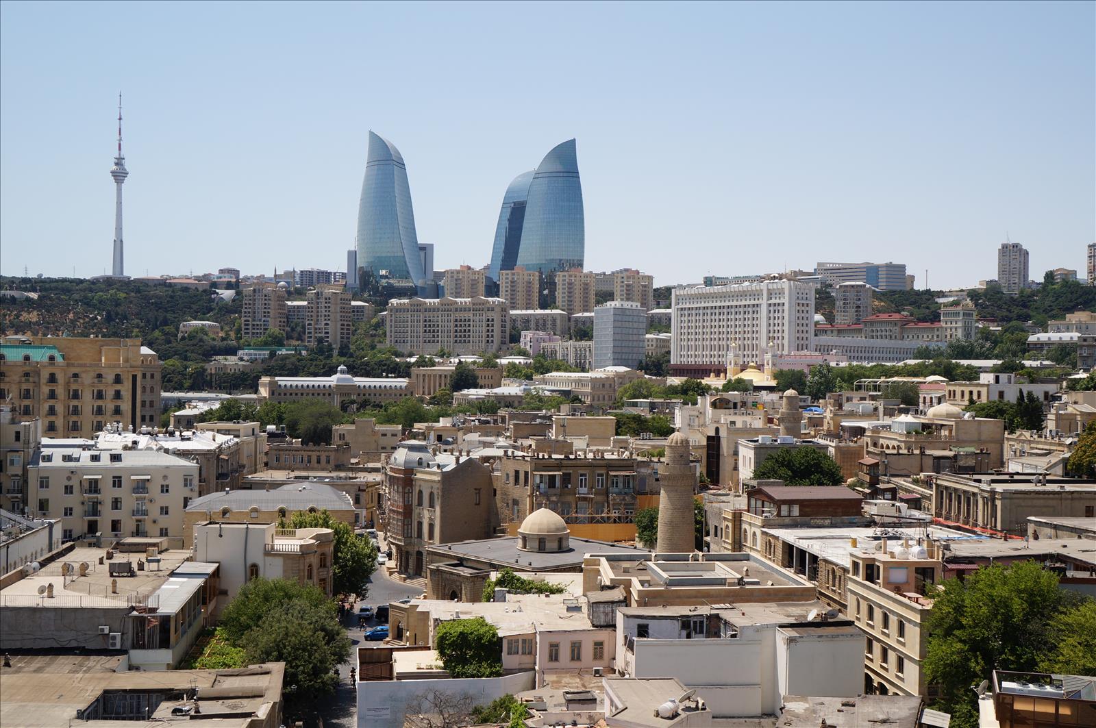Баку, часть первая
