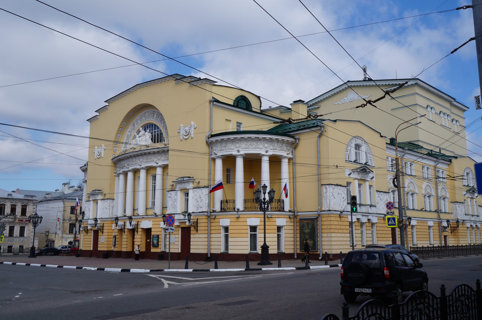 Прогулка по центральным улицам